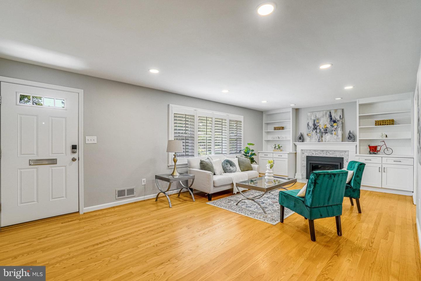 5904 BUSH HILL DR, ALEXANDRIA, Virginia 22310, 5 Bedrooms Bedrooms, ,3 BathroomsBathrooms,Residential,For sale,5904 BUSH HILL DR,VAFX2248830 MLS # VAFX2248830