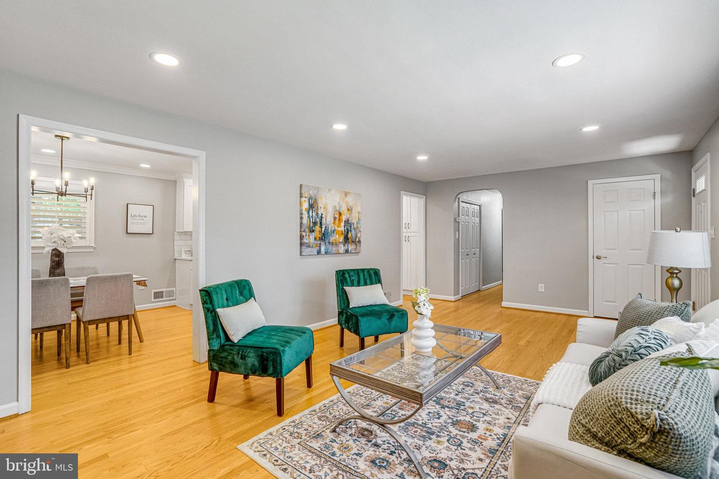 5904 BUSH HILL DR, ALEXANDRIA, Virginia 22310, 5 Bedrooms Bedrooms, ,3 BathroomsBathrooms,Residential,For sale,5904 BUSH HILL DR,VAFX2248830 MLS # VAFX2248830
