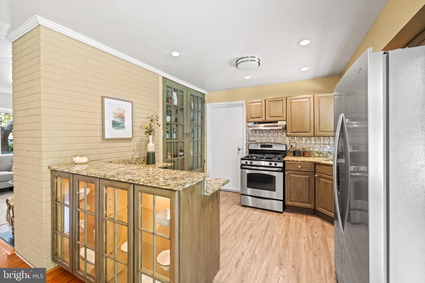 6708 HARWOOD PL, SPRINGFIELD, Virginia 22152, 4 Bedrooms Bedrooms, ,3 BathroomsBathrooms,Residential,For sale,6708 HARWOOD PL,VAFX2248930 MLS # VAFX2248930