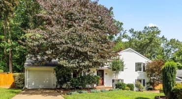 6708 HARWOOD PL, SPRINGFIELD, Virginia 22152, 4 Bedrooms Bedrooms, ,3 BathroomsBathrooms,Residential,For sale,6708 HARWOOD PL,VAFX2248930 MLS # VAFX2248930