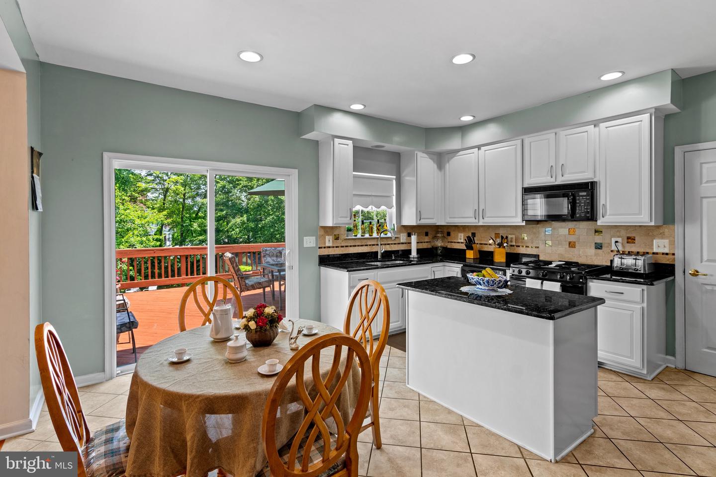 12967 QUEEN CHAPEL RD, WOODBRIDGE, Virginia 22193, 5 Bedrooms Bedrooms, ,3 BathroomsBathrooms,Residential,For sale,12967 QUEEN CHAPEL RD,VAPW2097494 MLS # VAPW2097494