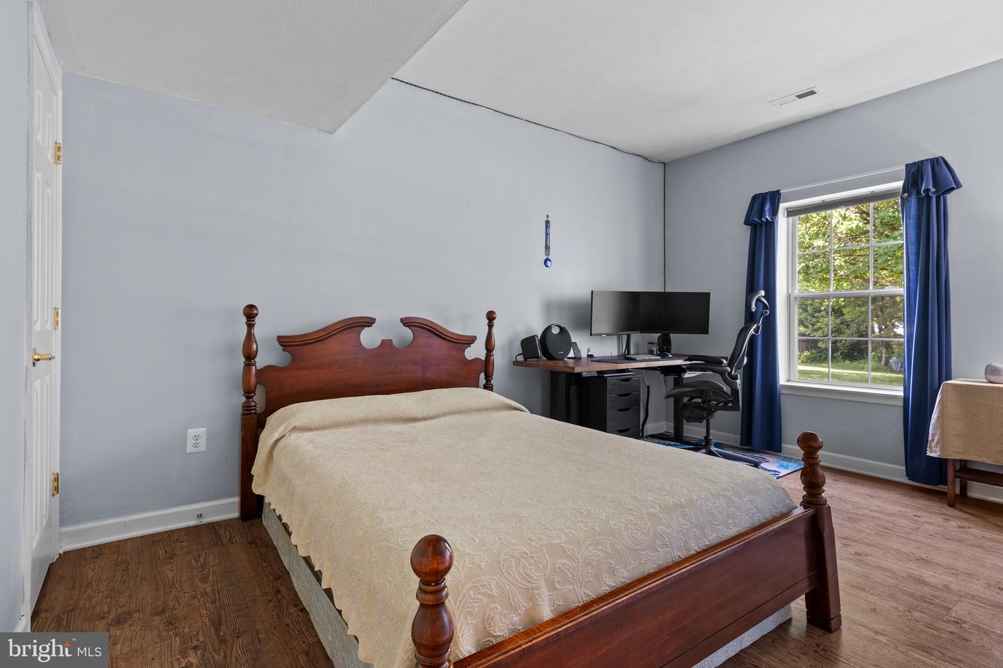 12967 QUEEN CHAPEL RD, WOODBRIDGE, Virginia 22193, 5 Bedrooms Bedrooms, ,3 BathroomsBathrooms,Residential,For sale,12967 QUEEN CHAPEL RD,VAPW2097494 MLS # VAPW2097494