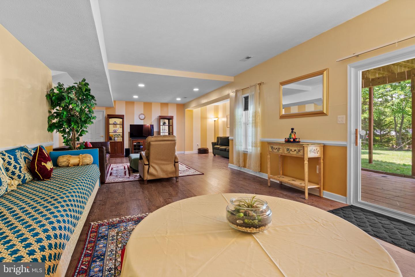 12967 QUEEN CHAPEL RD, WOODBRIDGE, Virginia 22193, 5 Bedrooms Bedrooms, ,3 BathroomsBathrooms,Residential,For sale,12967 QUEEN CHAPEL RD,VAPW2097494 MLS # VAPW2097494
