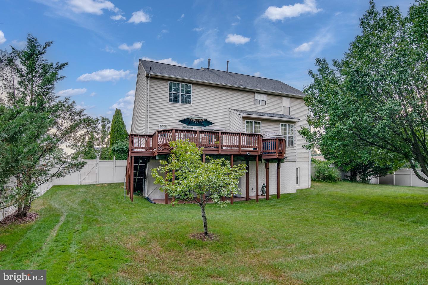 12967 QUEEN CHAPEL RD, WOODBRIDGE, Virginia 22193, 5 Bedrooms Bedrooms, ,3 BathroomsBathrooms,Residential,For sale,12967 QUEEN CHAPEL RD,VAPW2097494 MLS # VAPW2097494