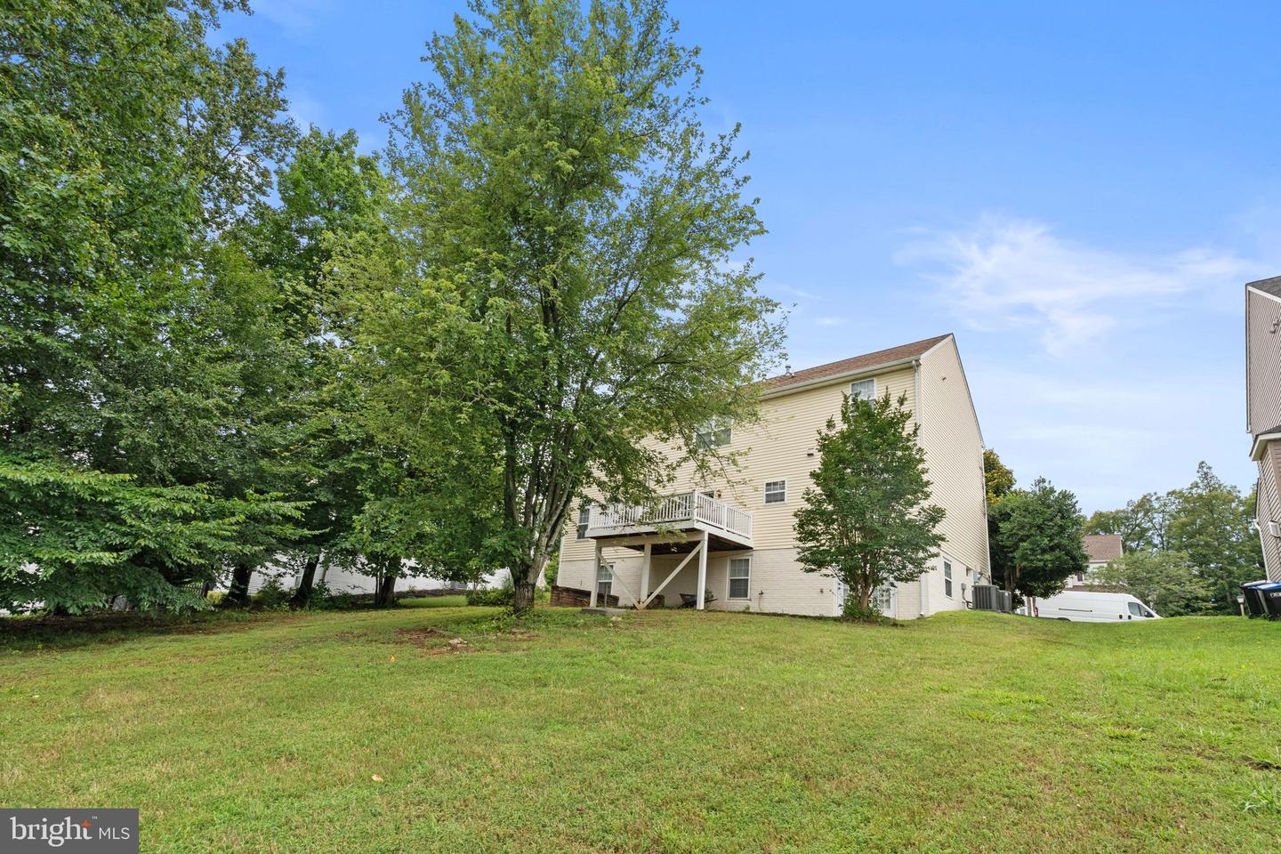 1002 BLACK OAK CT, FREDERICKSBURG, Virginia 22401, 5 Bedrooms Bedrooms, ,3 BathroomsBathrooms,Residential,For sale,1002 BLACK OAK CT,VAFB2008470 MLS # VAFB2008470