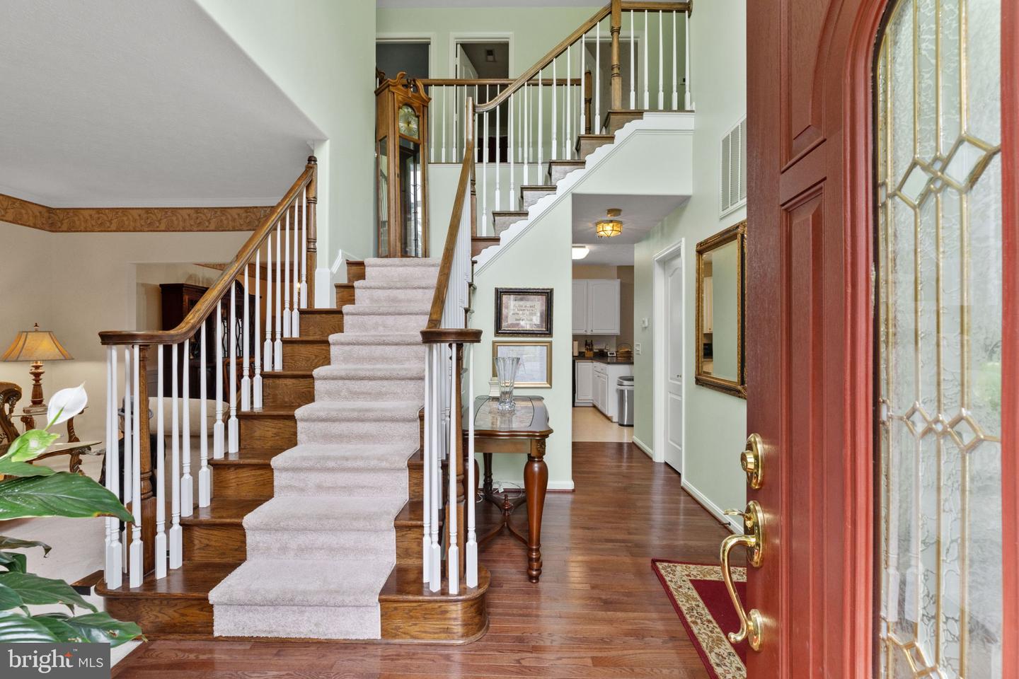 1002 BLACK OAK CT, FREDERICKSBURG, Virginia 22401, 5 Bedrooms Bedrooms, ,3 BathroomsBathrooms,Residential,For sale,1002 BLACK OAK CT,VAFB2008470 MLS # VAFB2008470