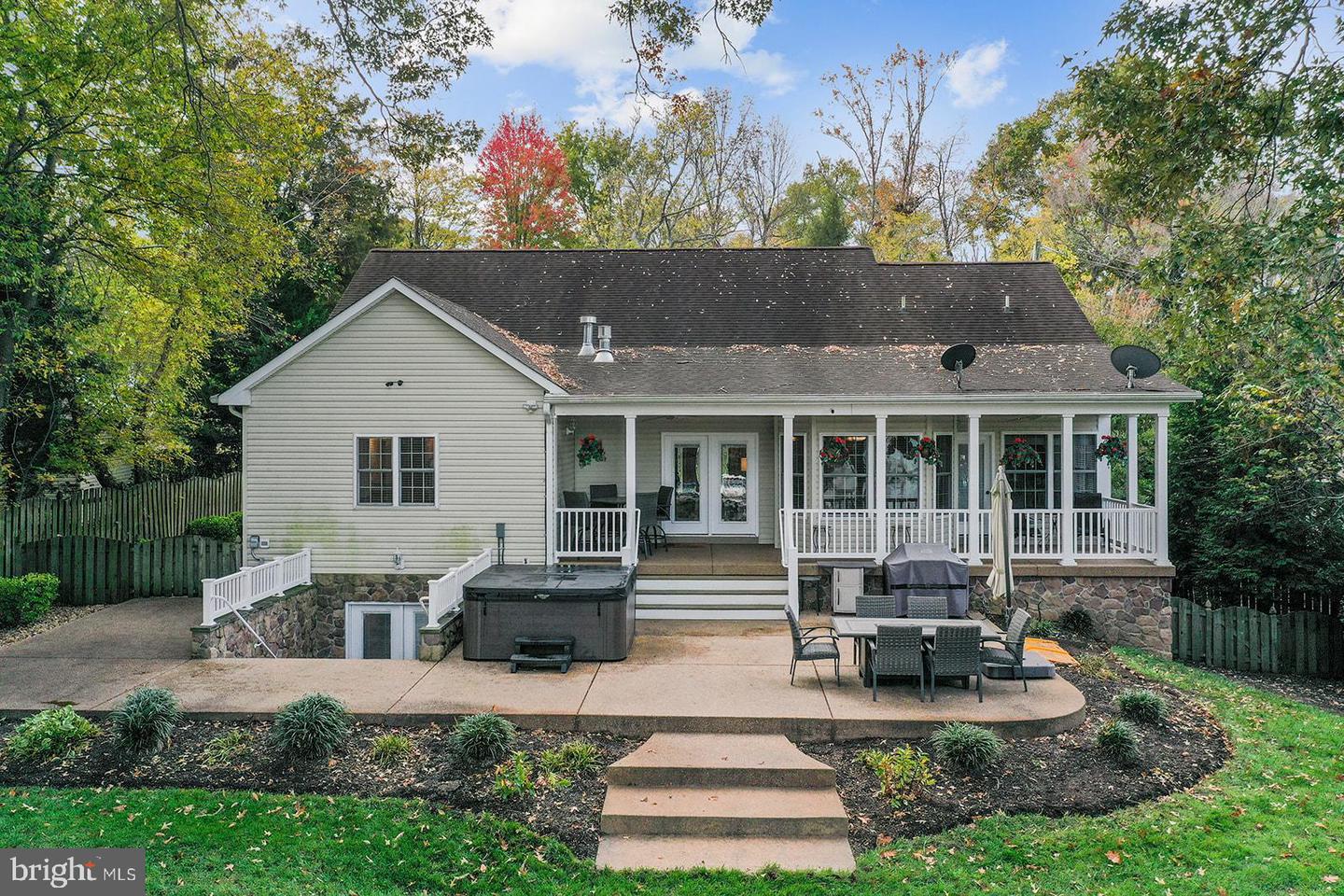 32 DOBE POINT RD, STAFFORD, Virginia 22554, 3 Bedrooms Bedrooms, ,3 BathroomsBathrooms,Residential,For sale,32 DOBE POINT RD,VAST2040024 MLS # VAST2040024