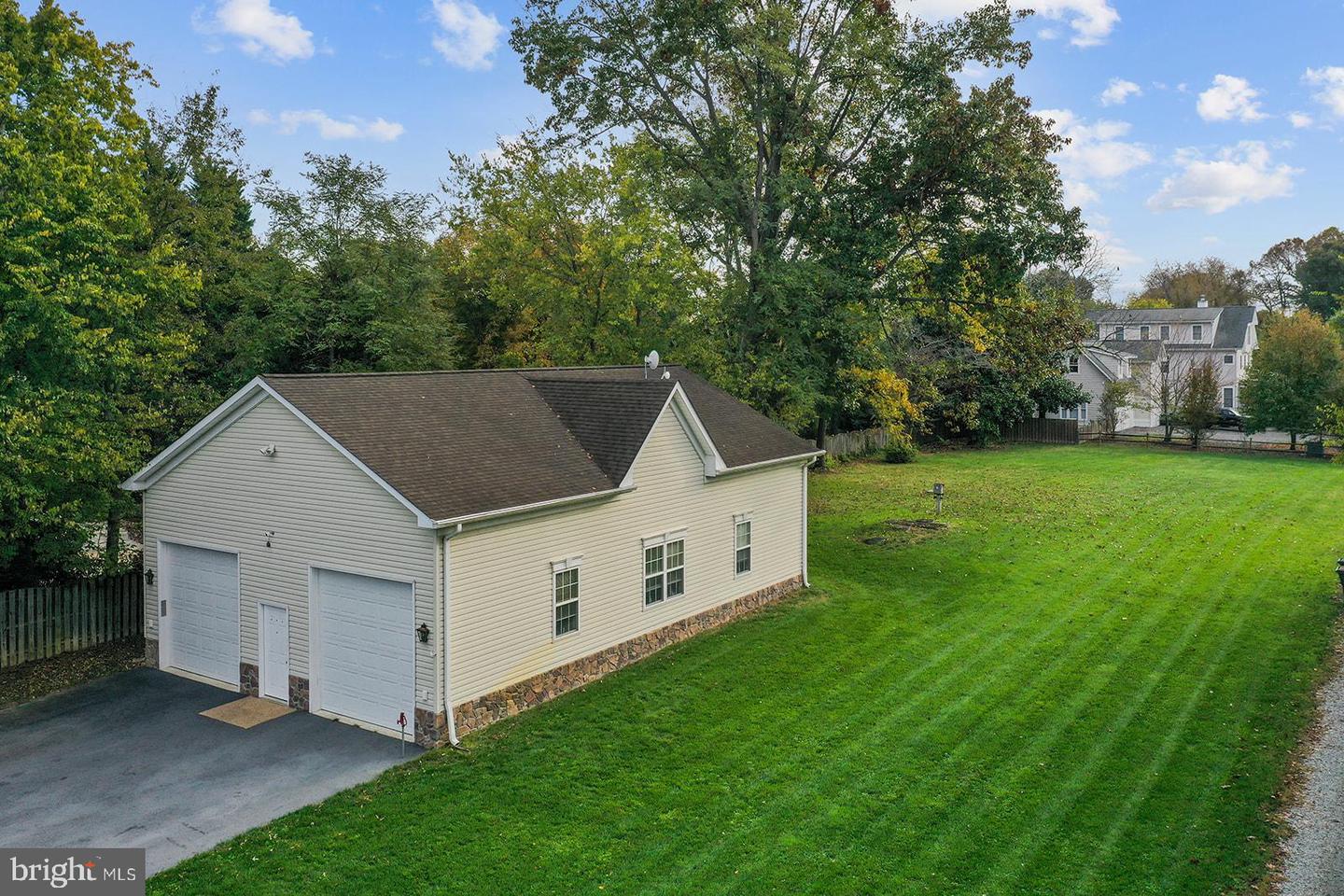 32 DOBE POINT RD, STAFFORD, Virginia 22554, 3 Bedrooms Bedrooms, ,3 BathroomsBathrooms,Residential,For sale,32 DOBE POINT RD,VAST2040024 MLS # VAST2040024