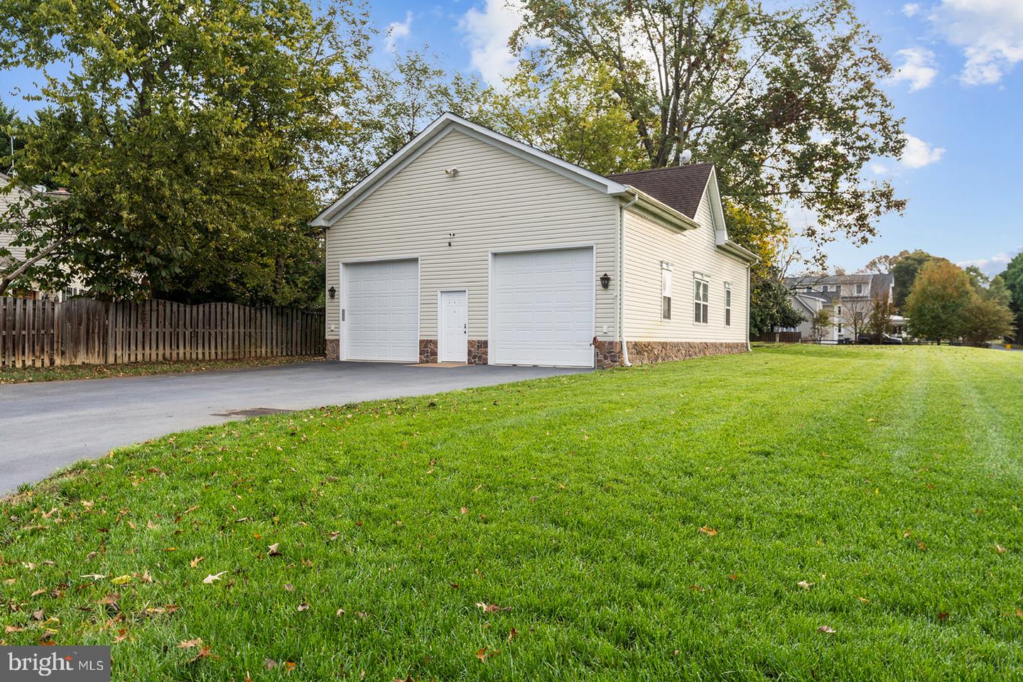 32 DOBE POINT RD, STAFFORD, Virginia 22554, 3 Bedrooms Bedrooms, ,3 BathroomsBathrooms,Residential,For sale,32 DOBE POINT RD,VAST2040024 MLS # VAST2040024