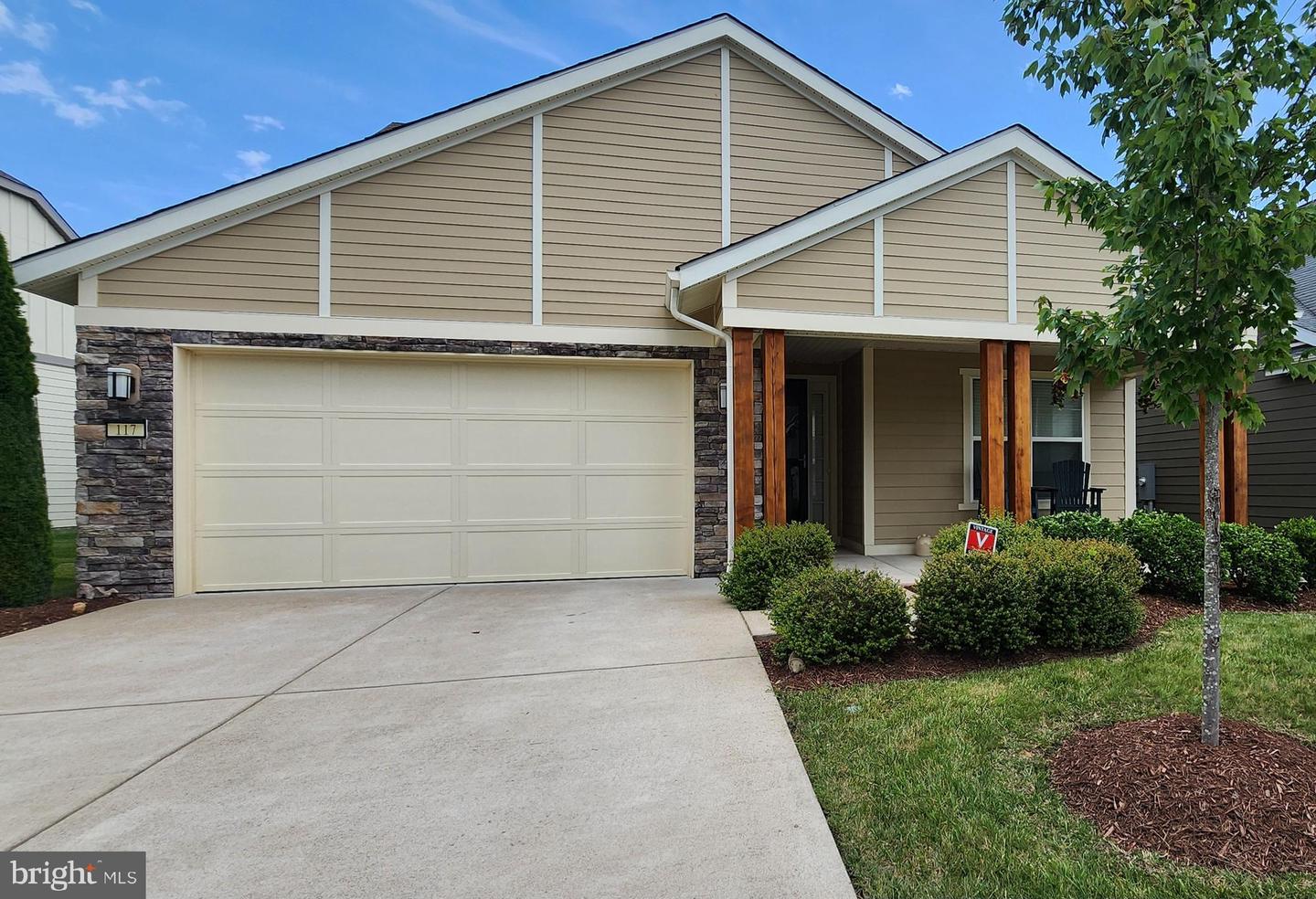 117 GADWELL LN, LAKE FREDERICK, Virginia 22630, 3 Bedrooms Bedrooms, ,3 BathroomsBathrooms,Residential,For sale,117 GADWELL LN,VAFV2035014 MLS # VAFV2035014