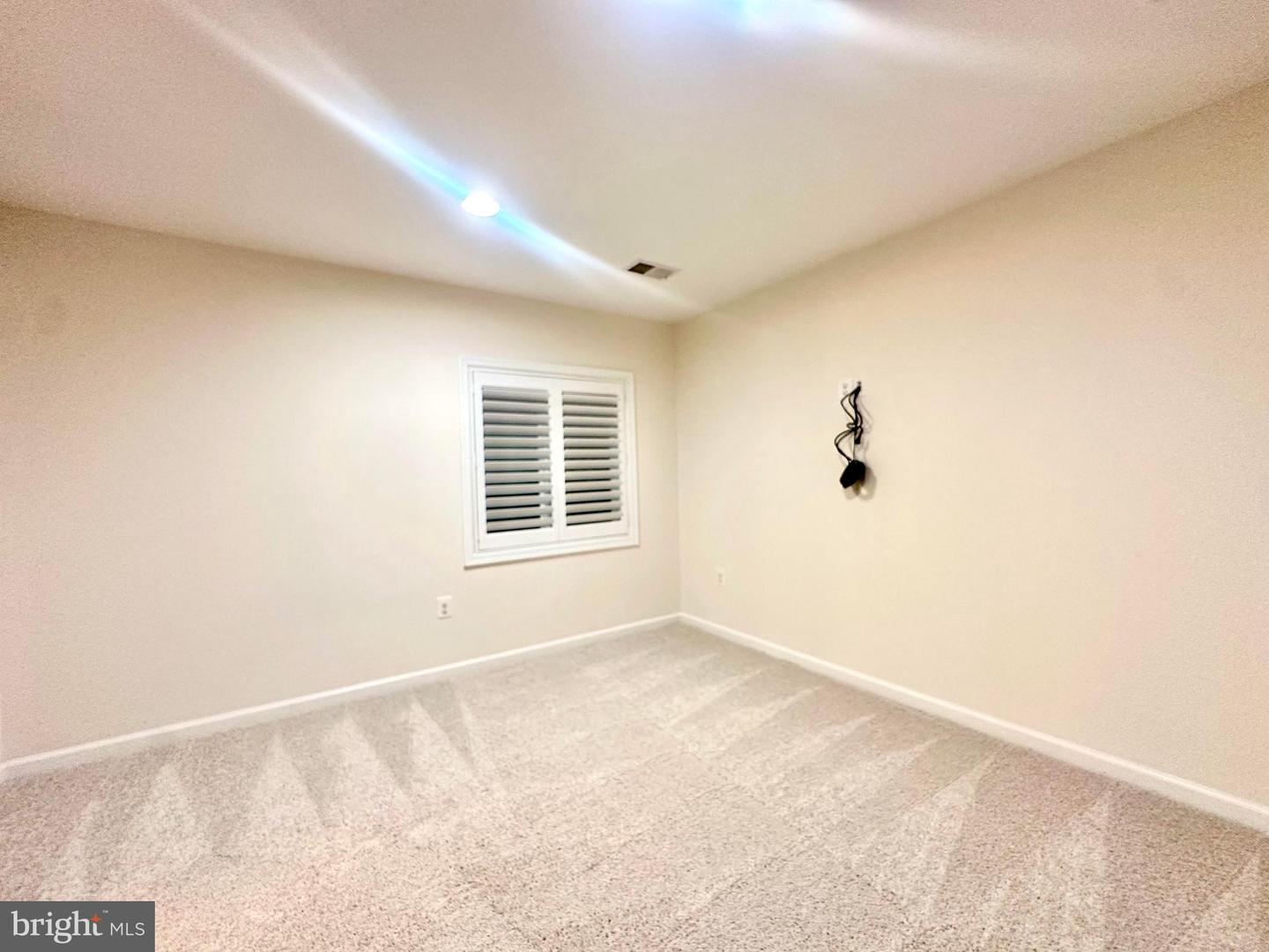8639 ROSECRANS LN, SPOTSYLVANIA, Virginia 22553, 3 Bedrooms Bedrooms, ,2 BathroomsBathrooms,Residential,For sale,8639 ROSECRANS LN,VASP2034110 MLS # VASP2034110