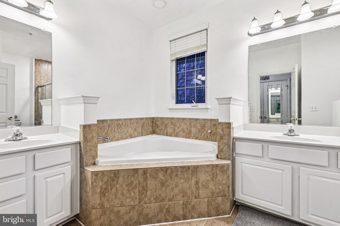 9587 WHEATS WAY, MANASSAS PARK, Virginia 20111, 2 Bedrooms Bedrooms, ,2 BathroomsBathrooms,Residential,For sale,9587 WHEATS WAY,VAMP2003122 MLS # VAMP2003122