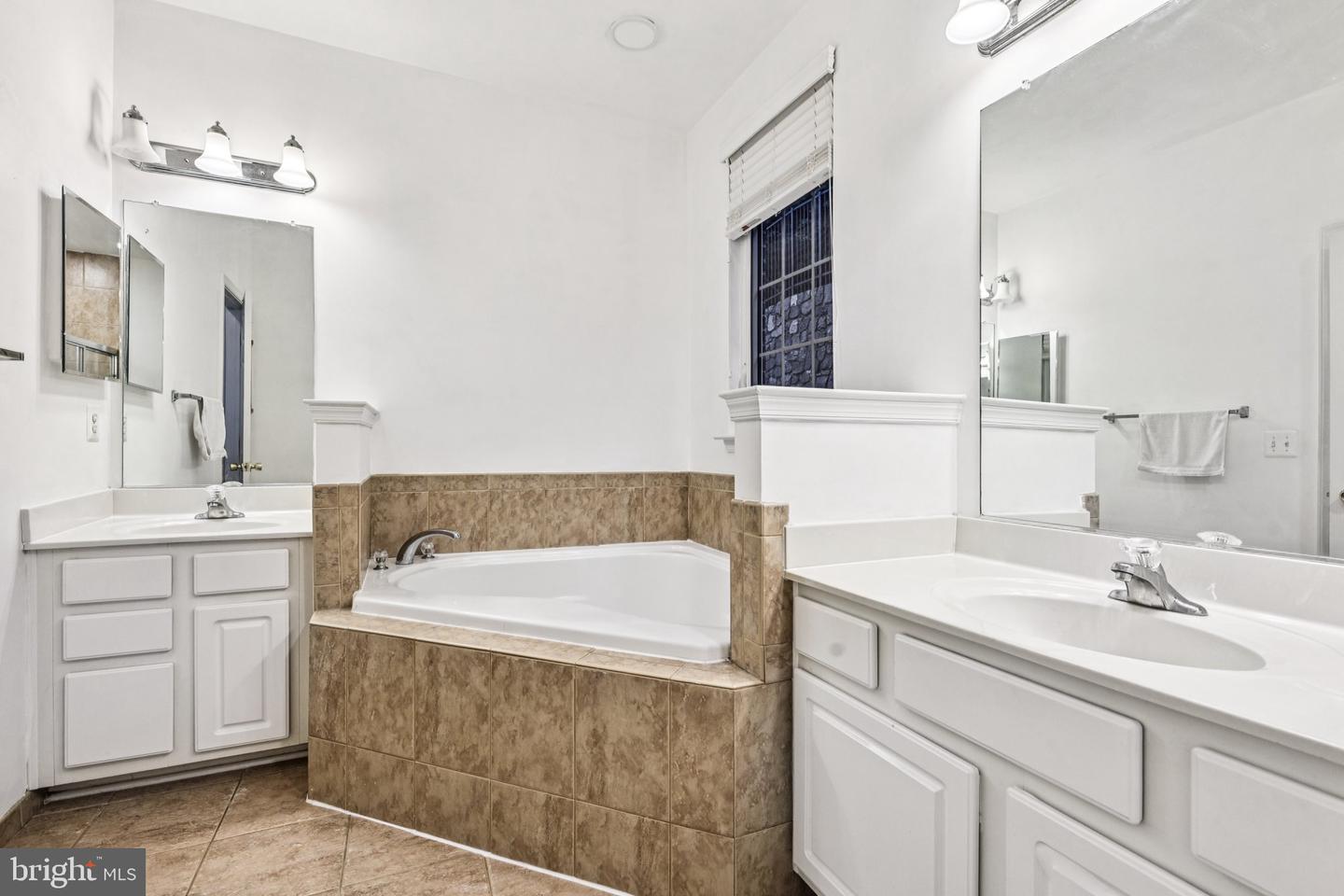 9587 WHEATS WAY, MANASSAS PARK, Virginia 20111, 2 Bedrooms Bedrooms, ,2 BathroomsBathrooms,Residential,For sale,9587 WHEATS WAY,VAMP2003122 MLS # VAMP2003122