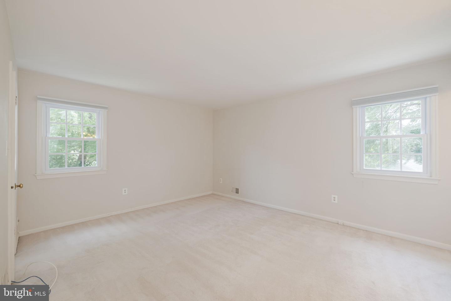 8001 LAKE PLEASANT DR, SPRINGFIELD, Virginia 22153, 5 Bedrooms Bedrooms, ,3 BathroomsBathrooms,Residential,For sale,8001 LAKE PLEASANT DR,VAFX2249368 MLS # VAFX2249368