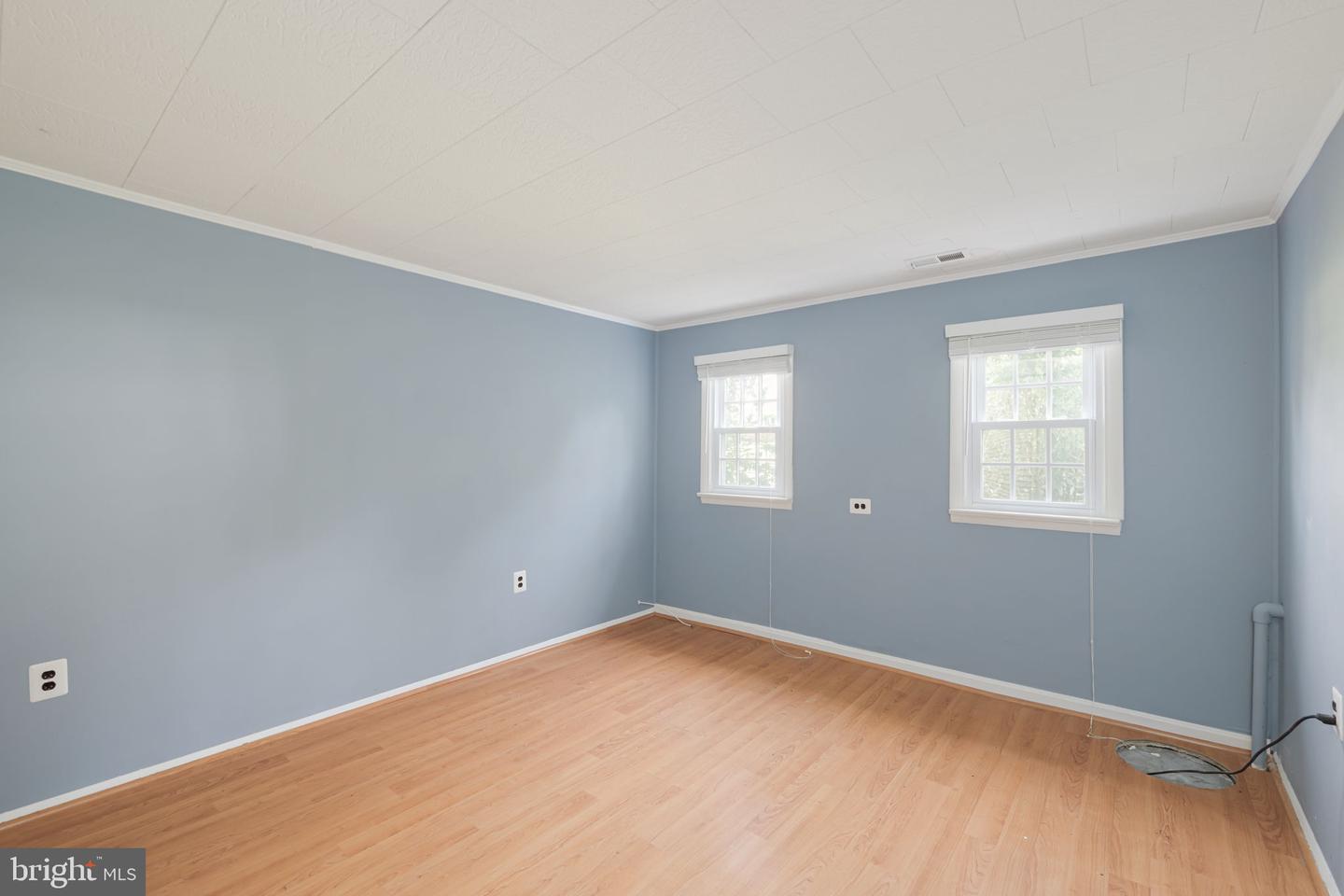 8001 LAKE PLEASANT DR, SPRINGFIELD, Virginia 22153, 5 Bedrooms Bedrooms, ,3 BathroomsBathrooms,Residential,For sale,8001 LAKE PLEASANT DR,VAFX2249368 MLS # VAFX2249368