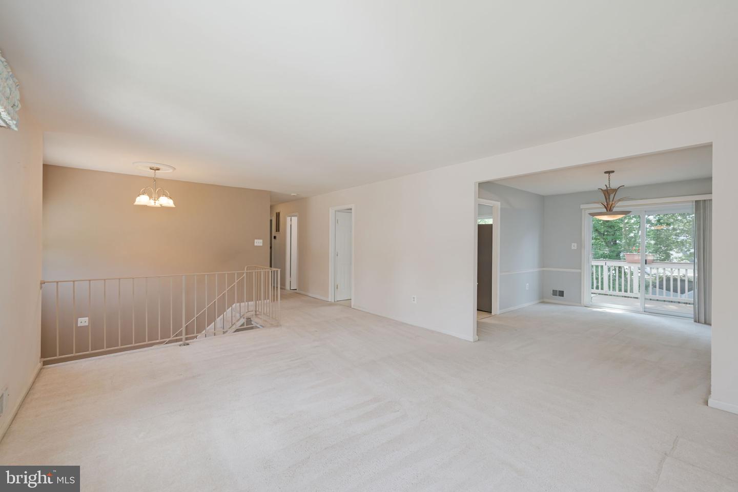 8001 LAKE PLEASANT DR, SPRINGFIELD, Virginia 22153, 5 Bedrooms Bedrooms, ,3 BathroomsBathrooms,Residential,For sale,8001 LAKE PLEASANT DR,VAFX2249368 MLS # VAFX2249368