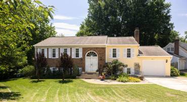 8001 LAKE PLEASANT DR, SPRINGFIELD, Virginia 22153, 5 Bedrooms Bedrooms, ,3 BathroomsBathrooms,Residential,For sale,8001 LAKE PLEASANT DR,VAFX2249368 MLS # VAFX2249368
