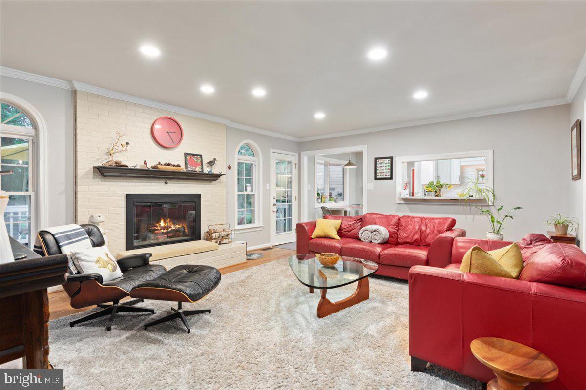 10095 FOX HOUND DR, NOKESVILLE, Virginia 20181, 4 Bedrooms Bedrooms, ,3 BathroomsBathrooms,Residential,For sale,10095 FOX HOUND DR,VAPW2097660 MLS # VAPW2097660