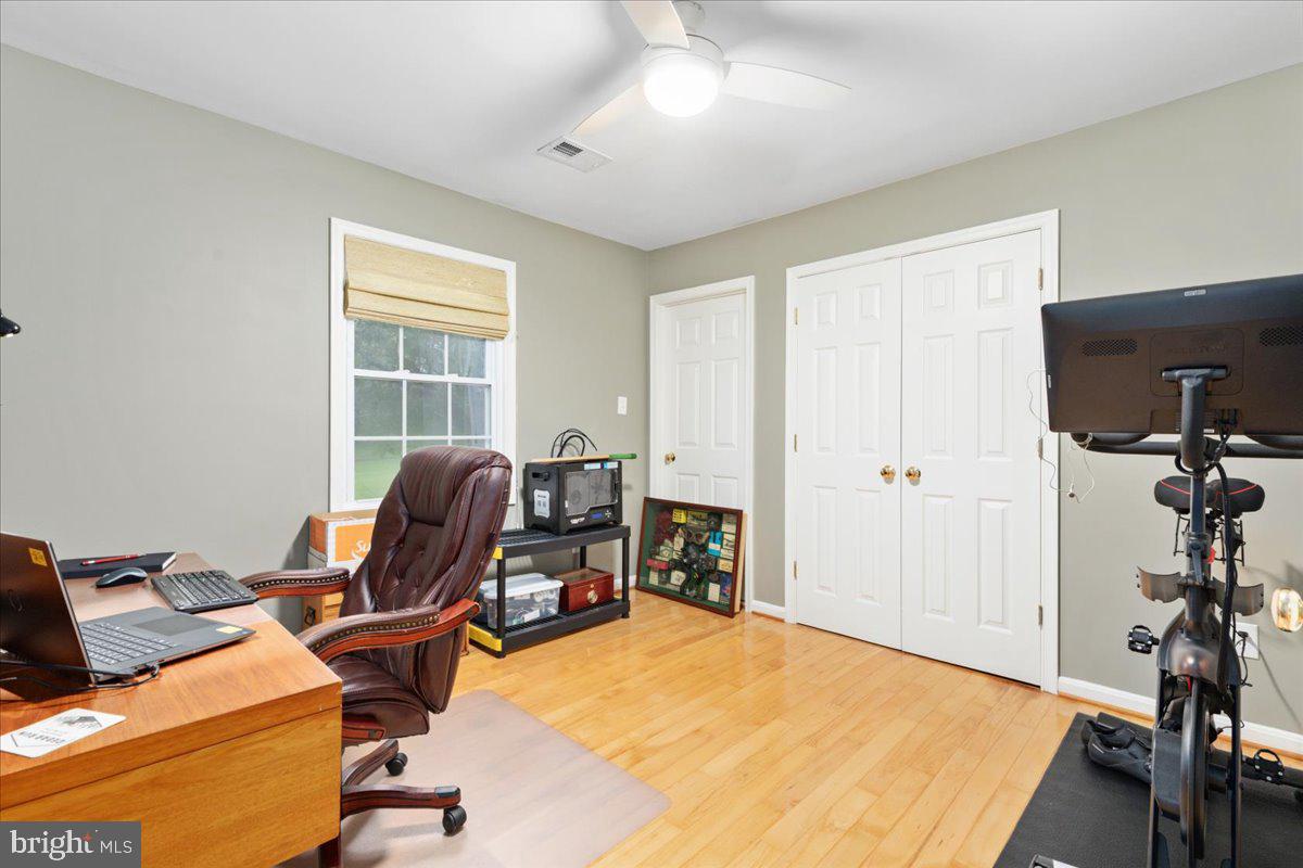 10095 FOX HOUND DR, NOKESVILLE, Virginia 20181, 4 Bedrooms Bedrooms, ,3 BathroomsBathrooms,Residential,For sale,10095 FOX HOUND DR,VAPW2097660 MLS # VAPW2097660