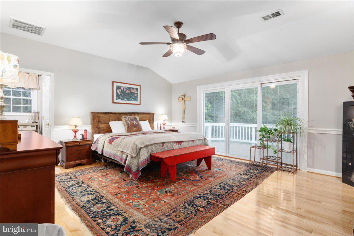 10095 FOX HOUND DR, NOKESVILLE, Virginia 20181, 4 Bedrooms Bedrooms, ,3 BathroomsBathrooms,Residential,For sale,10095 FOX HOUND DR,VAPW2097660 MLS # VAPW2097660