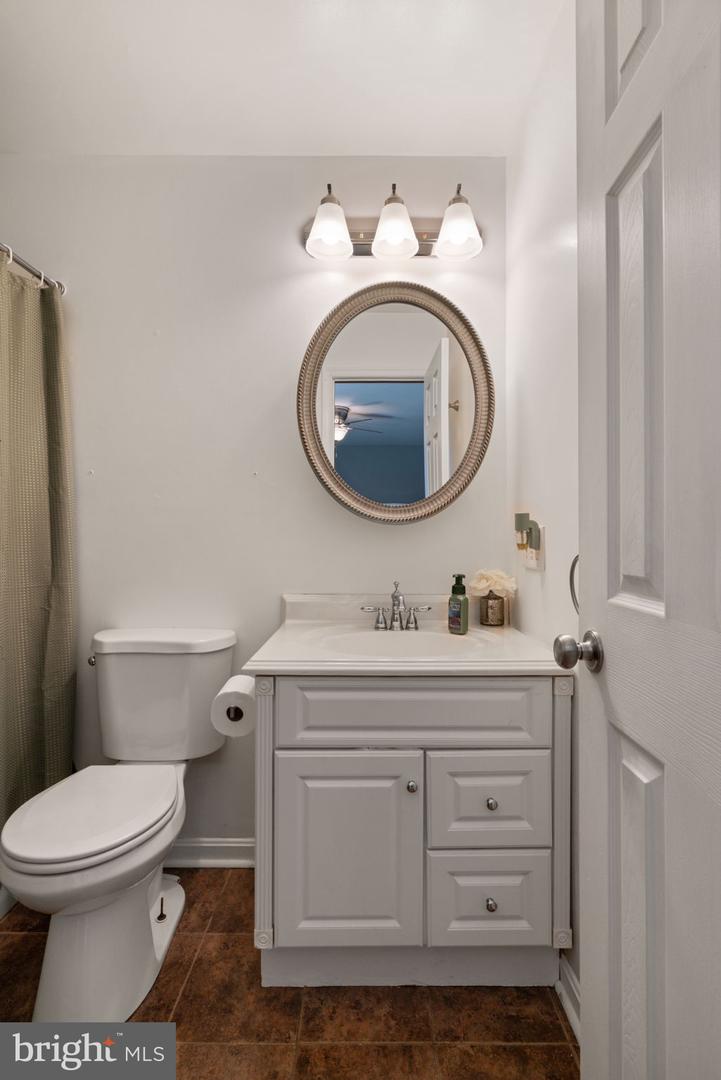 125 HOYT ST, FREDERICKSBURG, Virginia 22405, 5 Bedrooms Bedrooms, ,2 BathroomsBathrooms,Residential,For sale,125 HOYT ST,VAST2040084 MLS # VAST2040084
