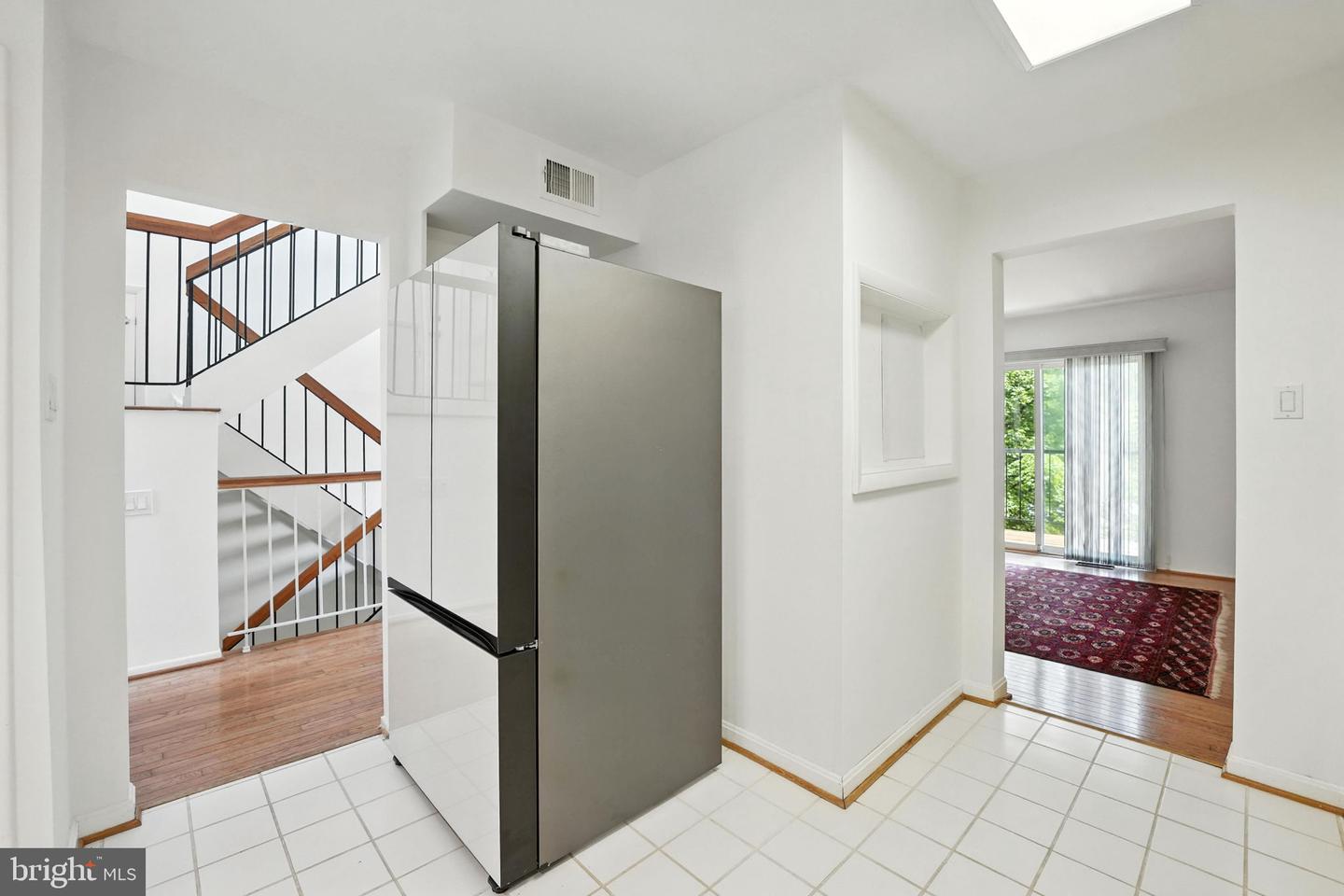 2151 CABOTS POINT LN, RESTON, Virginia 20191, 4 Bedrooms Bedrooms, ,3 BathroomsBathrooms,Residential,For sale,2151 CABOTS POINT LN,VAFX2250028 MLS # VAFX2250028