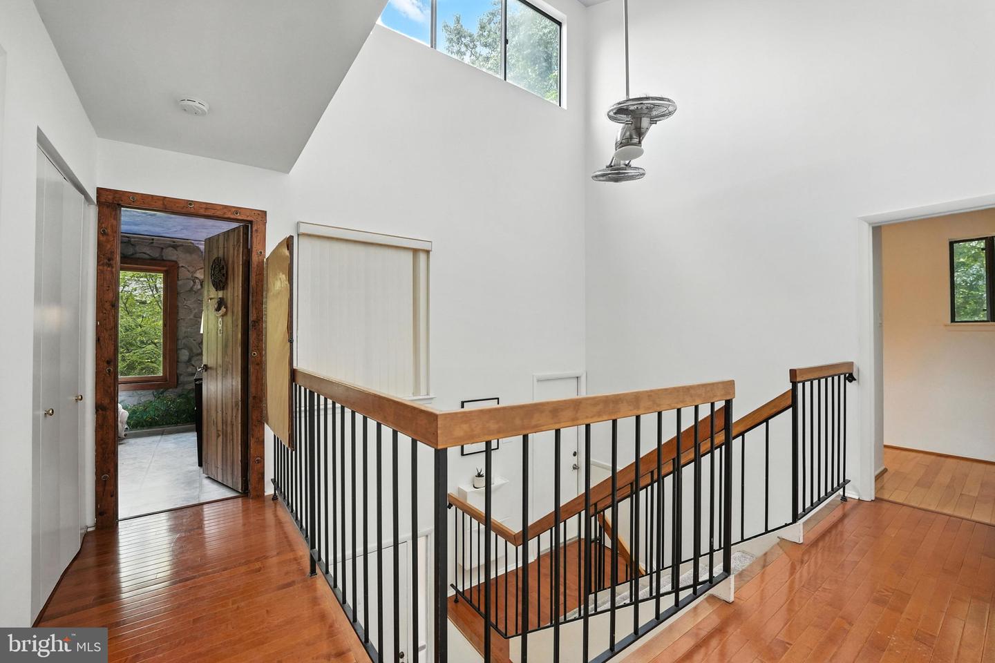 2151 CABOTS POINT LN, RESTON, Virginia 20191, 4 Bedrooms Bedrooms, ,3 BathroomsBathrooms,Residential,For sale,2151 CABOTS POINT LN,VAFX2250028 MLS # VAFX2250028