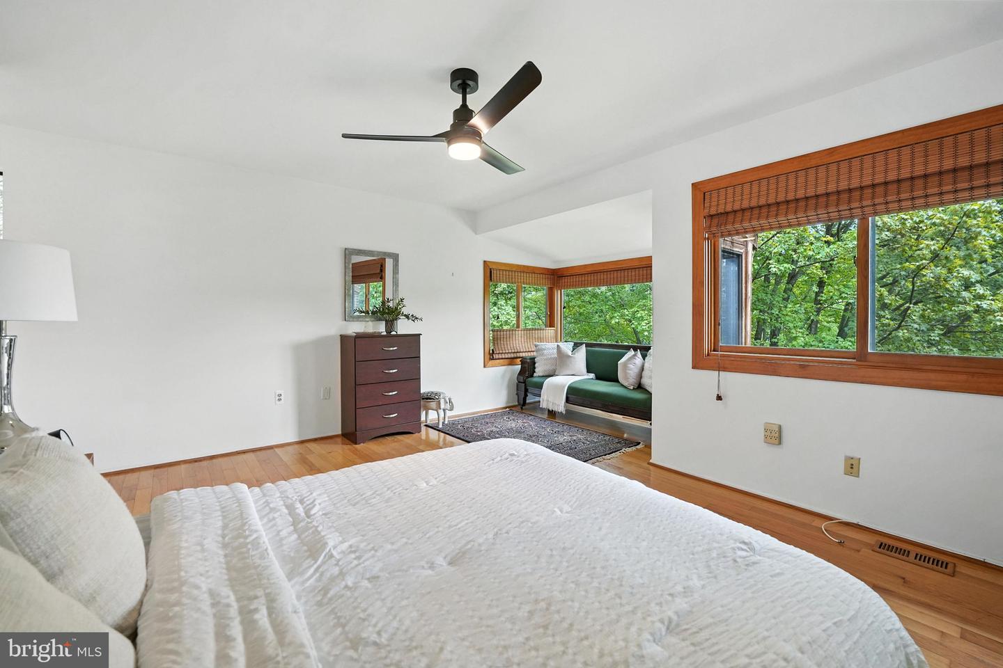 2151 CABOTS POINT LN, RESTON, Virginia 20191, 4 Bedrooms Bedrooms, ,3 BathroomsBathrooms,Residential,For sale,2151 CABOTS POINT LN,VAFX2250028 MLS # VAFX2250028