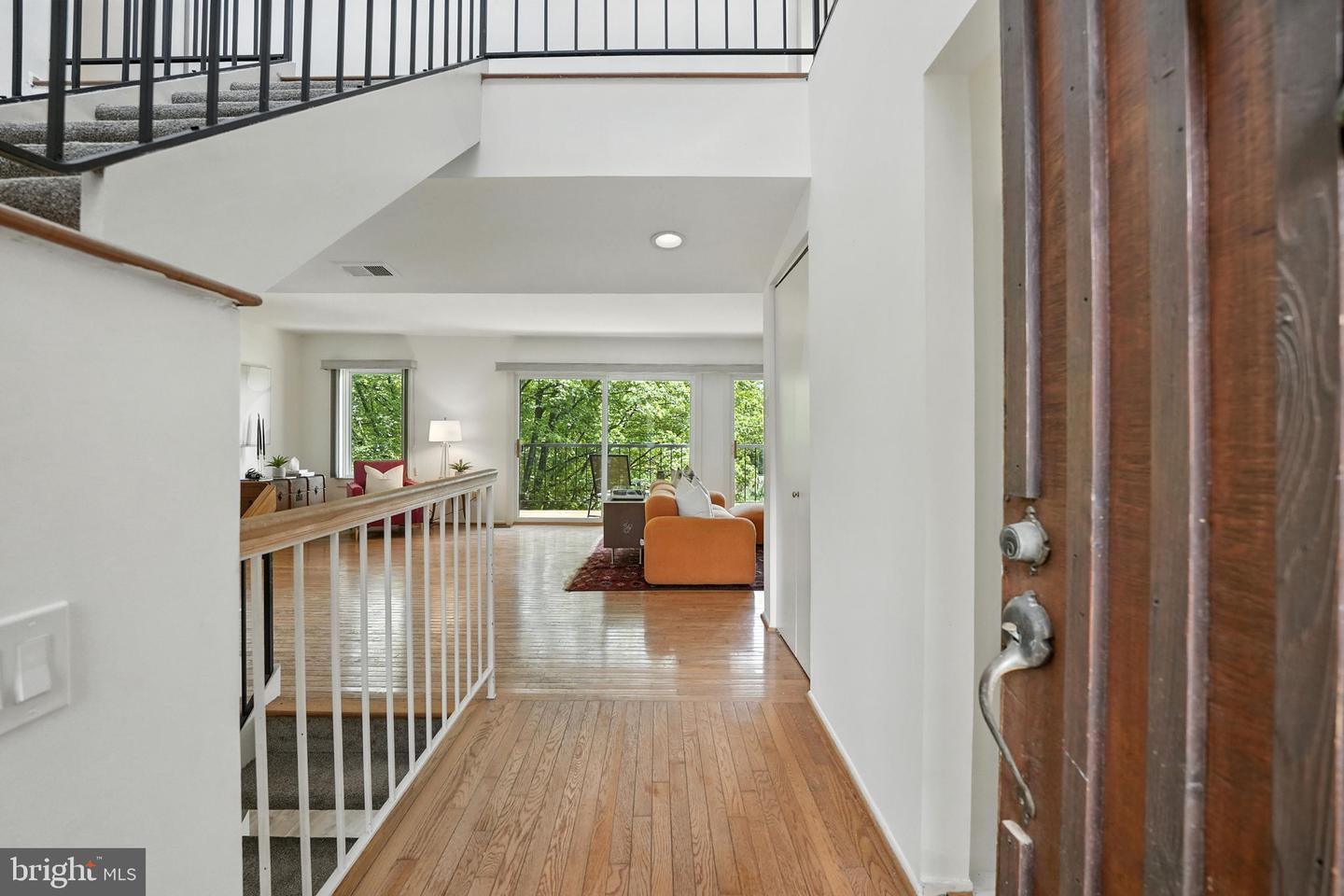 2151 CABOTS POINT LN, RESTON, Virginia 20191, 4 Bedrooms Bedrooms, ,3 BathroomsBathrooms,Residential,For sale,2151 CABOTS POINT LN,VAFX2250028 MLS # VAFX2250028