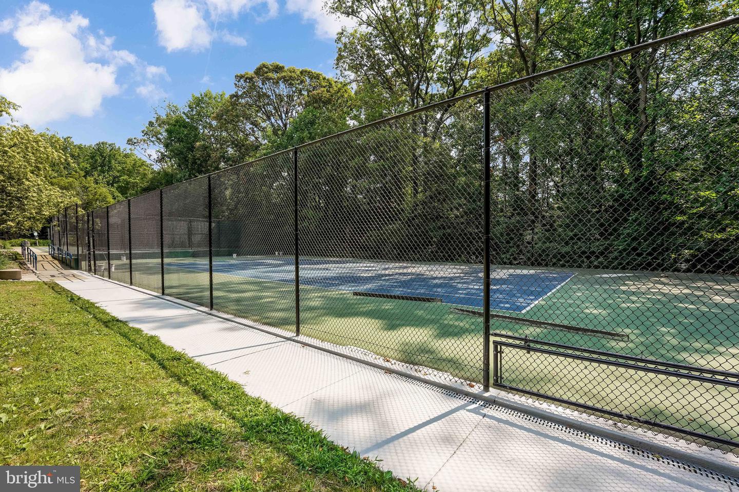 2151 CABOTS POINT LN, RESTON, Virginia 20191, 4 Bedrooms Bedrooms, ,3 BathroomsBathrooms,Residential,For sale,2151 CABOTS POINT LN,VAFX2250028 MLS # VAFX2250028