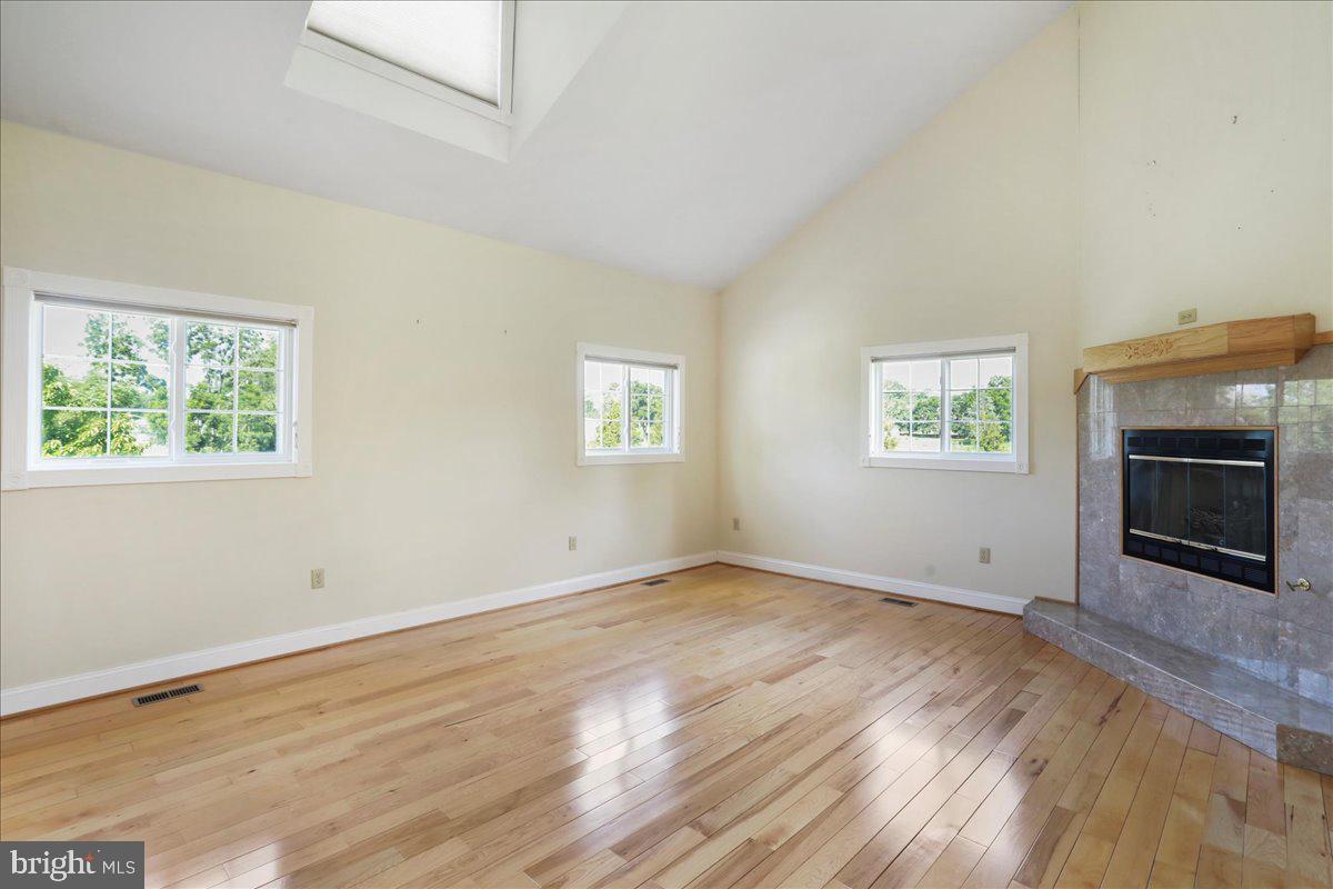 114 MEAGANS RUN RD, WOODSTOCK, Virginia 22664, 3 Bedrooms Bedrooms, ,2 BathroomsBathrooms,Residential,For sale,114 MEAGANS RUN RD,VASH2011794 MLS # VASH2011794