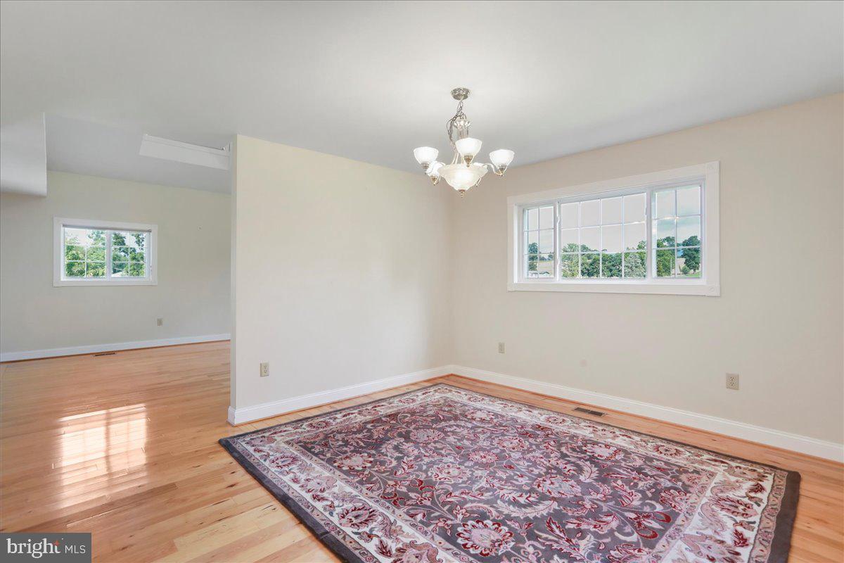 114 MEAGANS RUN RD, WOODSTOCK, Virginia 22664, 3 Bedrooms Bedrooms, ,2 BathroomsBathrooms,Residential,For sale,114 MEAGANS RUN RD,VASH2011794 MLS # VASH2011794