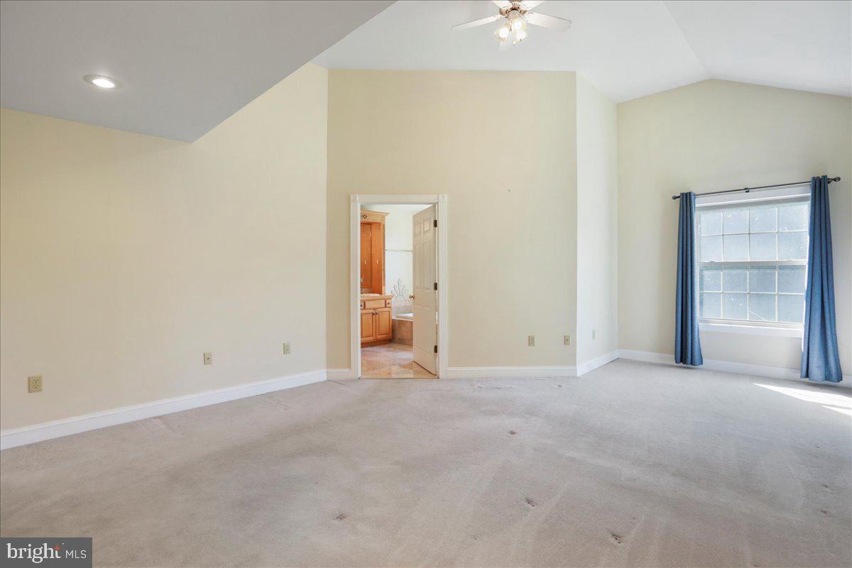 114 MEAGANS RUN RD, WOODSTOCK, Virginia 22664, 3 Bedrooms Bedrooms, ,2 BathroomsBathrooms,Residential,For sale,114 MEAGANS RUN RD,VASH2011794 MLS # VASH2011794