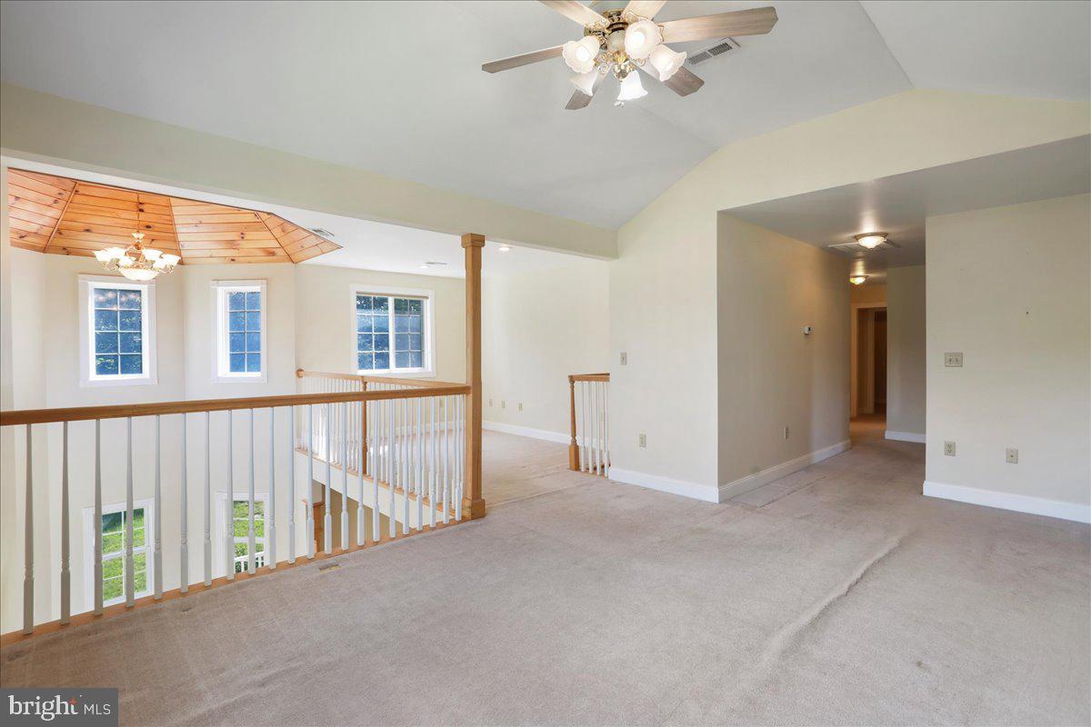 114 MEAGANS RUN RD, WOODSTOCK, Virginia 22664, 3 Bedrooms Bedrooms, ,2 BathroomsBathrooms,Residential,For sale,114 MEAGANS RUN RD,VASH2011794 MLS # VASH2011794