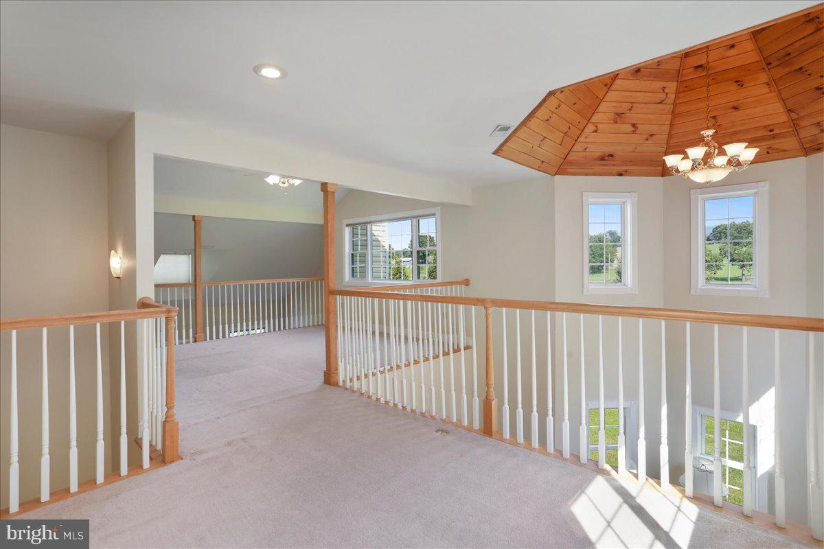 114 MEAGANS RUN RD, WOODSTOCK, Virginia 22664, 3 Bedrooms Bedrooms, ,2 BathroomsBathrooms,Residential,For sale,114 MEAGANS RUN RD,VASH2011794 MLS # VASH2011794