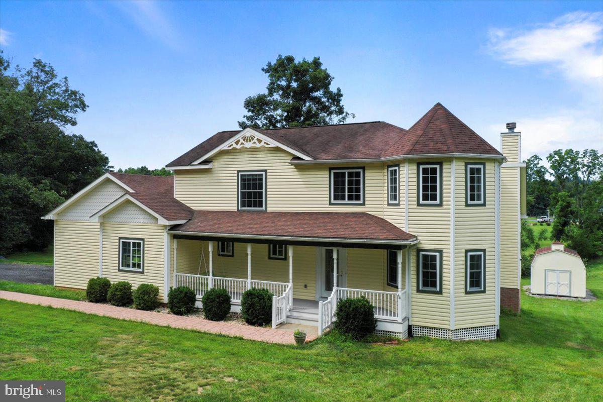 114 MEAGANS RUN RD, WOODSTOCK, Virginia 22664, 3 Bedrooms Bedrooms, ,2 BathroomsBathrooms,Residential,For sale,114 MEAGANS RUN RD,VASH2011794 MLS # VASH2011794