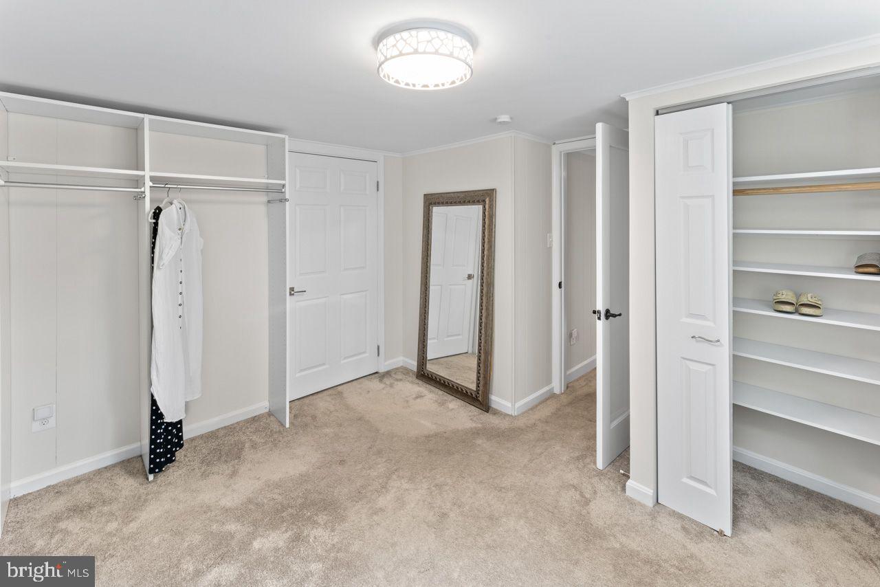 4511 APPLE TREE DR, ALEXANDRIA, Virginia 22310, 4 Bedrooms Bedrooms, ,2 BathroomsBathrooms,Residential,For sale,4511 APPLE TREE DR,VAFX2250154 MLS # VAFX2250154