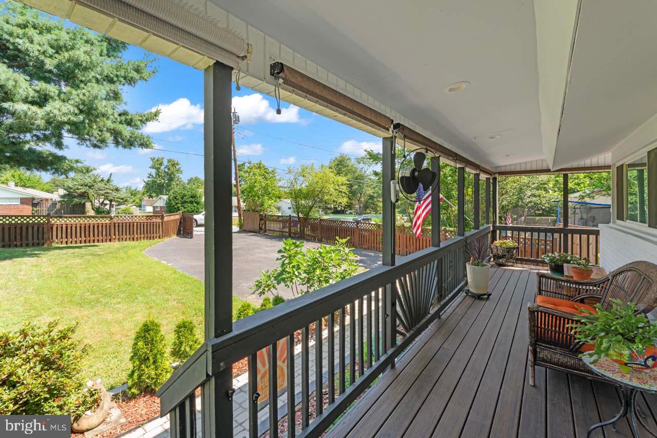 4511 APPLE TREE DR, ALEXANDRIA, Virginia 22310, 4 Bedrooms Bedrooms, ,2 BathroomsBathrooms,Residential,For sale,4511 APPLE TREE DR,VAFX2250154 MLS # VAFX2250154