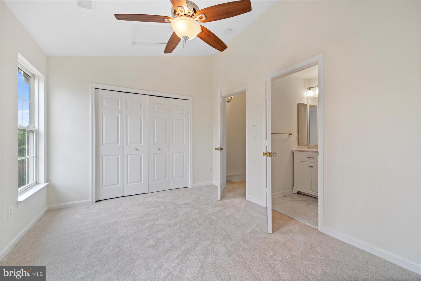 20965 KILLAWOG TER, ASHBURN, Virginia 20147, 3 Bedrooms Bedrooms, ,3 BathroomsBathrooms,Residential,For sale,20965 KILLAWOG TER,VALO2100380 MLS # VALO2100380