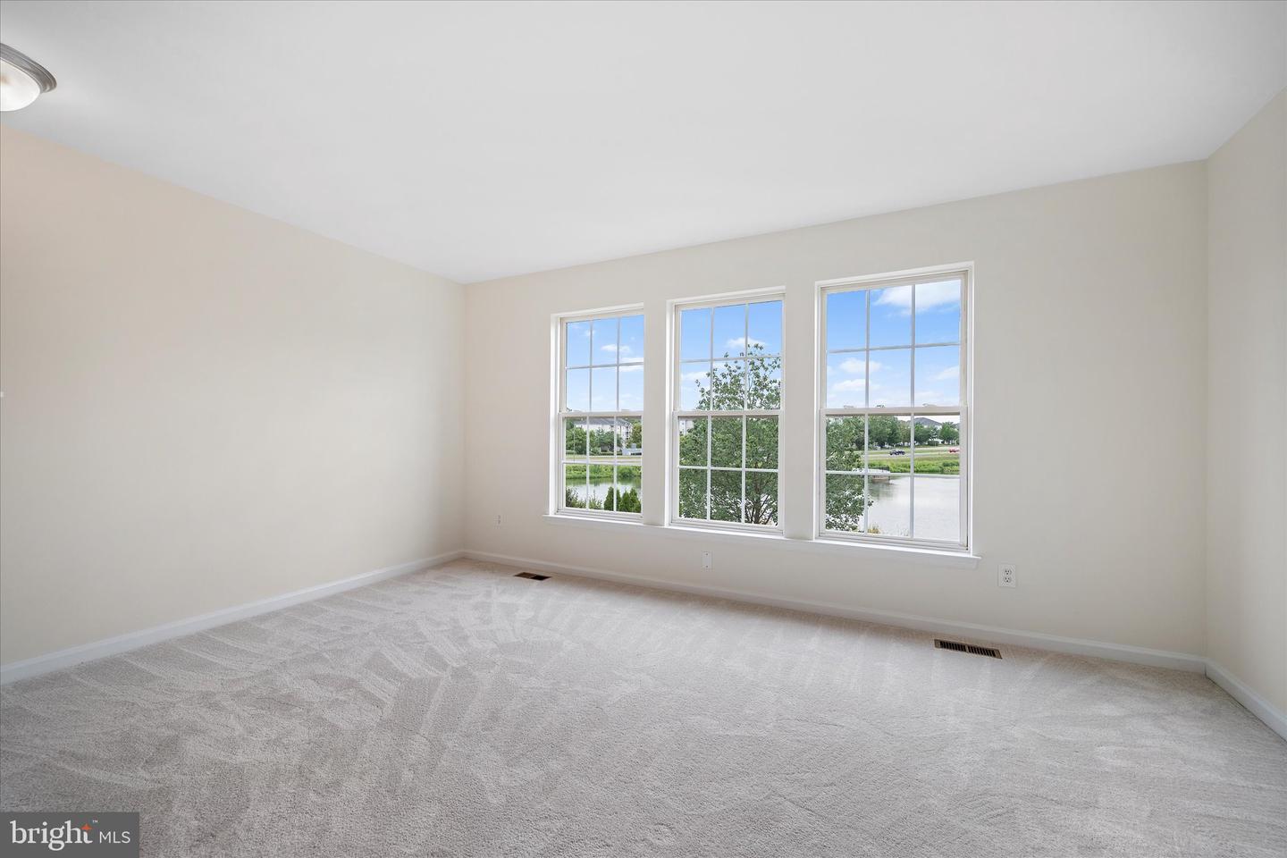20965 KILLAWOG TER, ASHBURN, Virginia 20147, 3 Bedrooms Bedrooms, ,3 BathroomsBathrooms,Residential,For sale,20965 KILLAWOG TER,VALO2100380 MLS # VALO2100380