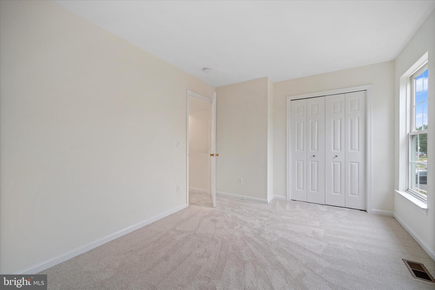 20965 KILLAWOG TER, ASHBURN, Virginia 20147, 3 Bedrooms Bedrooms, ,3 BathroomsBathrooms,Residential,For sale,20965 KILLAWOG TER,VALO2100380 MLS # VALO2100380