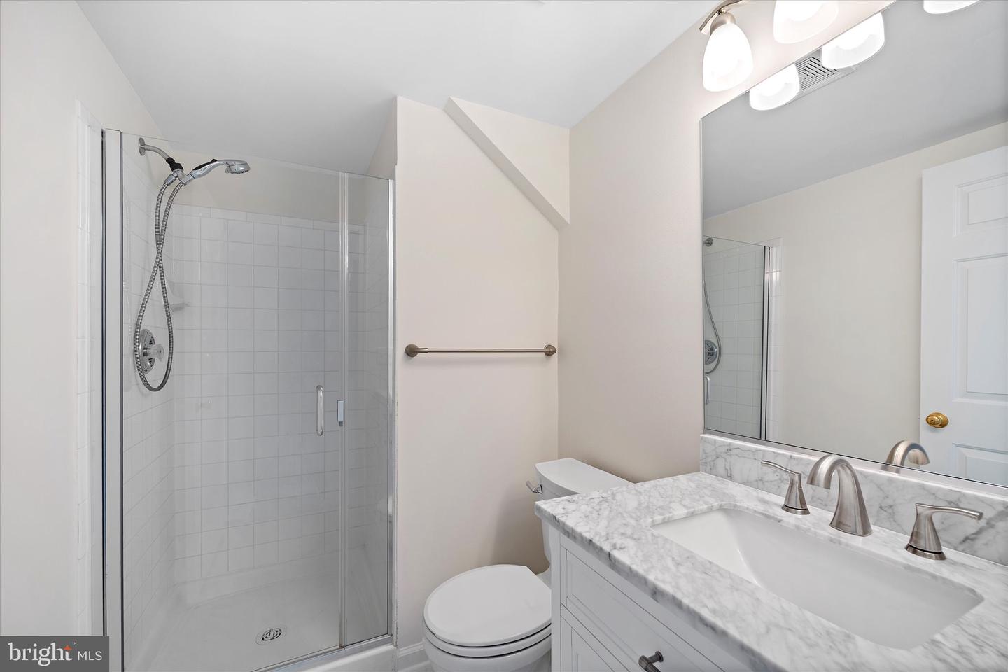 20965 KILLAWOG TER, ASHBURN, Virginia 20147, 3 Bedrooms Bedrooms, ,3 BathroomsBathrooms,Residential,For sale,20965 KILLAWOG TER,VALO2100380 MLS # VALO2100380