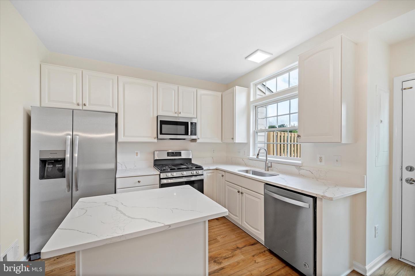 20965 KILLAWOG TER, ASHBURN, Virginia 20147, 3 Bedrooms Bedrooms, ,3 BathroomsBathrooms,Residential,For sale,20965 KILLAWOG TER,VALO2100380 MLS # VALO2100380