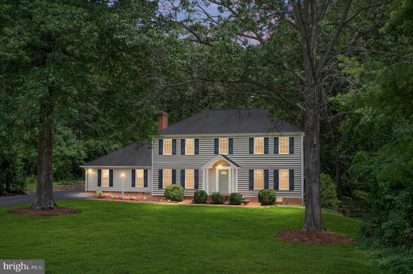 15 TALLY HO DR, FREDERICKSBURG, Virginia 22405, 4 Bedrooms Bedrooms, 13 Rooms Rooms,2 BathroomsBathrooms,Residential,For sale,15 TALLY HO DR,VAST2040224 MLS # VAST2040224
