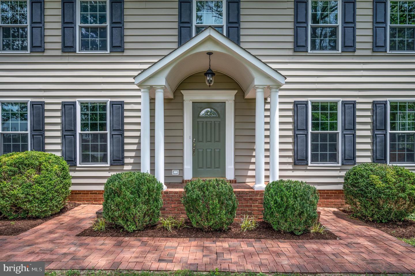 15 TALLY HO DR, FREDERICKSBURG, Virginia 22405, 4 Bedrooms Bedrooms, 13 Rooms Rooms,2 BathroomsBathrooms,Residential,For sale,15 TALLY HO DR,VAST2040224 MLS # VAST2040224