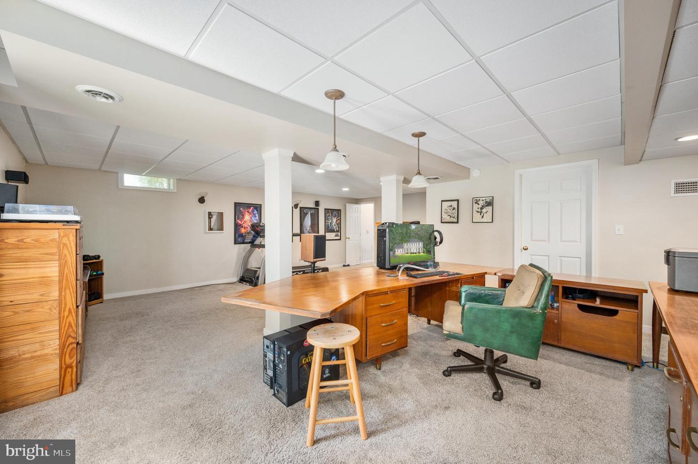 15 TALLY HO DR, FREDERICKSBURG, Virginia 22405, 4 Bedrooms Bedrooms, 13 Rooms Rooms,2 BathroomsBathrooms,Residential,For sale,15 TALLY HO DR,VAST2040224 MLS # VAST2040224