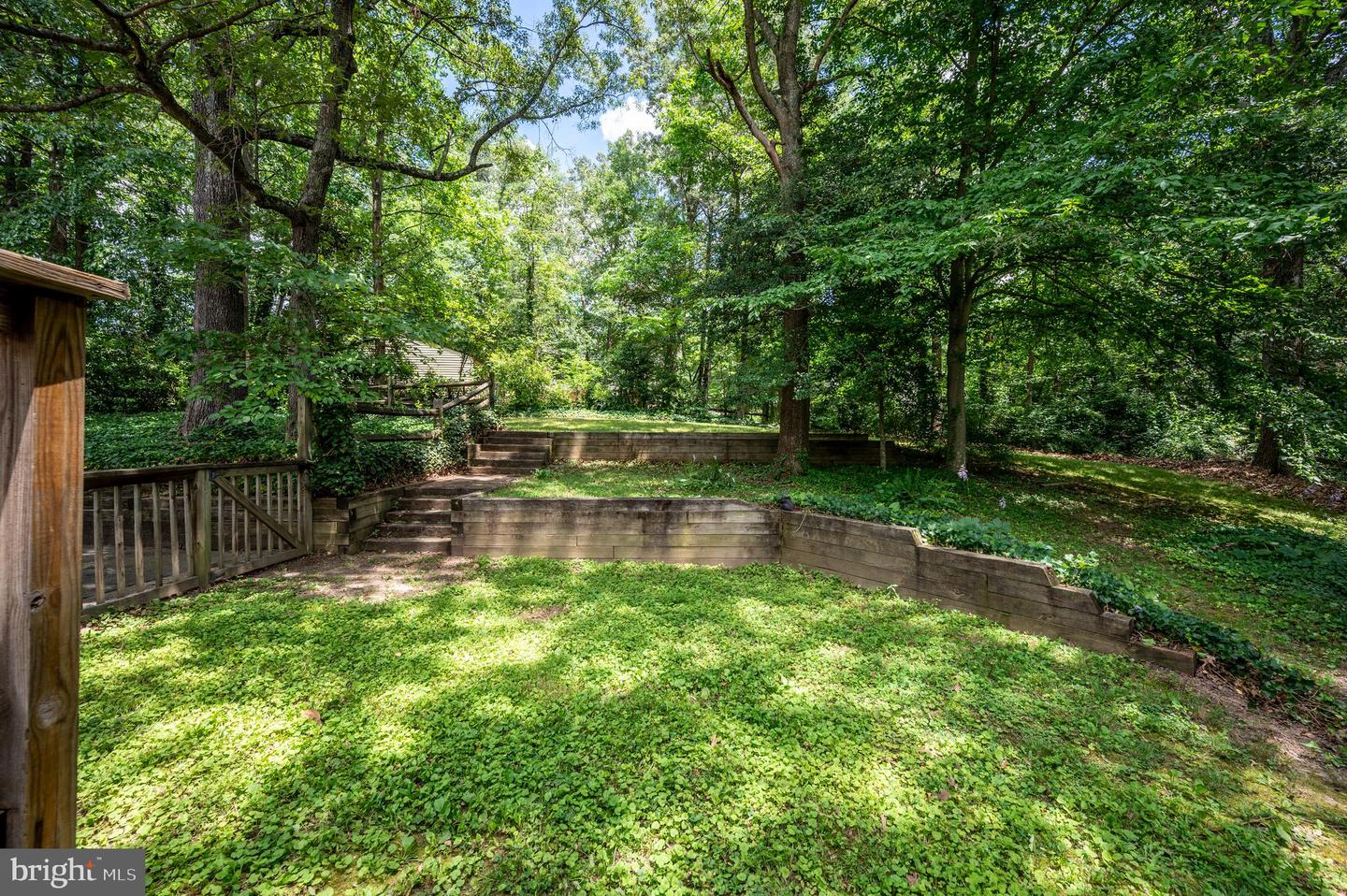 15 TALLY HO DR, FREDERICKSBURG, Virginia 22405, 4 Bedrooms Bedrooms, 13 Rooms Rooms,2 BathroomsBathrooms,Residential,For sale,15 TALLY HO DR,VAST2040224 MLS # VAST2040224