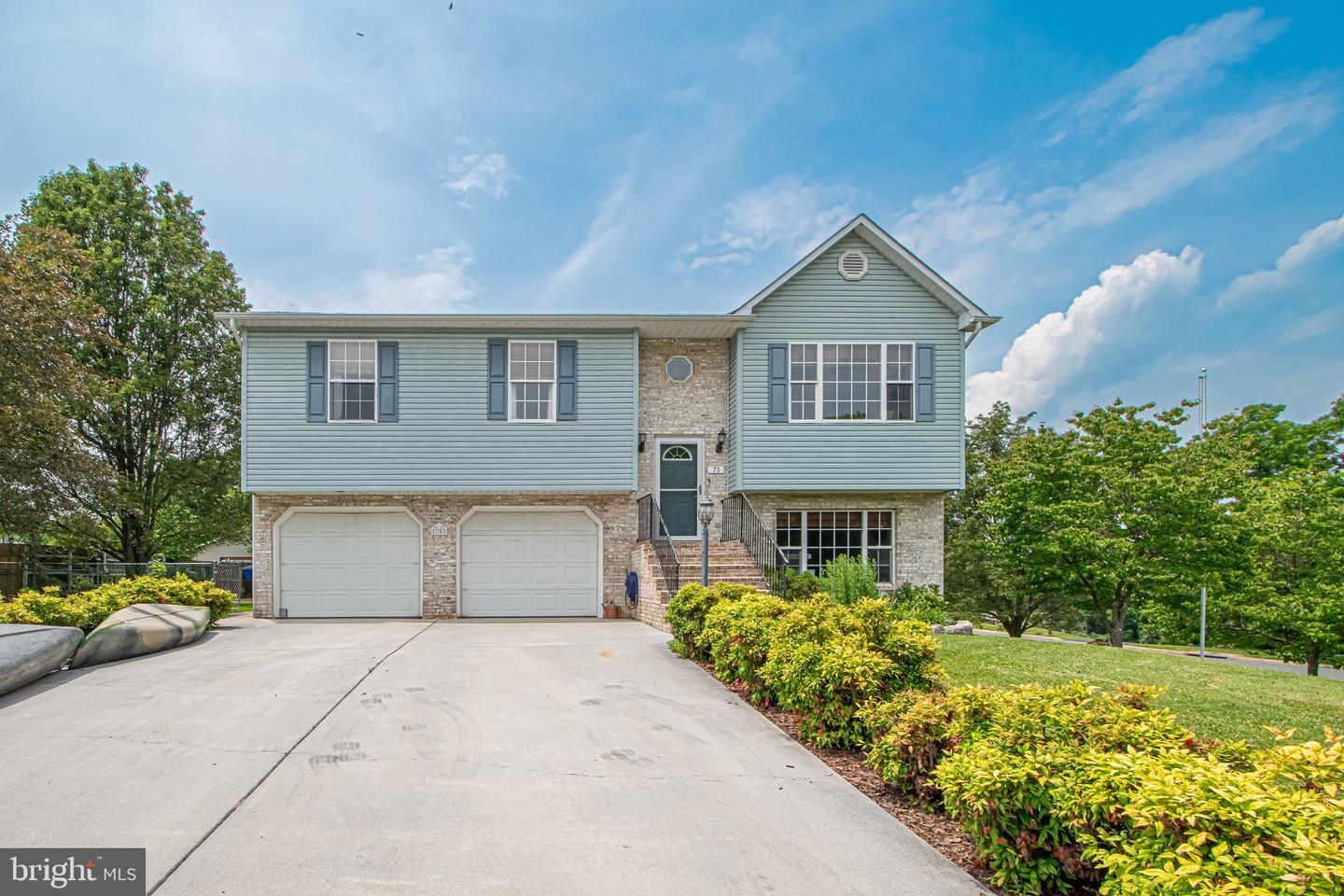 75 WESTMINSTER DR, FRONT ROYAL, Virginia 22630, 3 Bedrooms Bedrooms, ,2 BathroomsBathrooms,Residential,For sale,75 WESTMINSTER DR,VAWR2011574 MLS # VAWR2011574