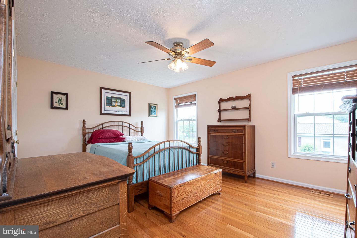 75 WESTMINSTER DR, FRONT ROYAL, Virginia 22630, 3 Bedrooms Bedrooms, ,2 BathroomsBathrooms,Residential,For sale,75 WESTMINSTER DR,VAWR2011574 MLS # VAWR2011574