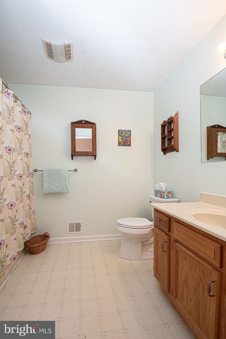 75 WESTMINSTER DR, FRONT ROYAL, Virginia 22630, 3 Bedrooms Bedrooms, ,2 BathroomsBathrooms,Residential,For sale,75 WESTMINSTER DR,VAWR2011574 MLS # VAWR2011574